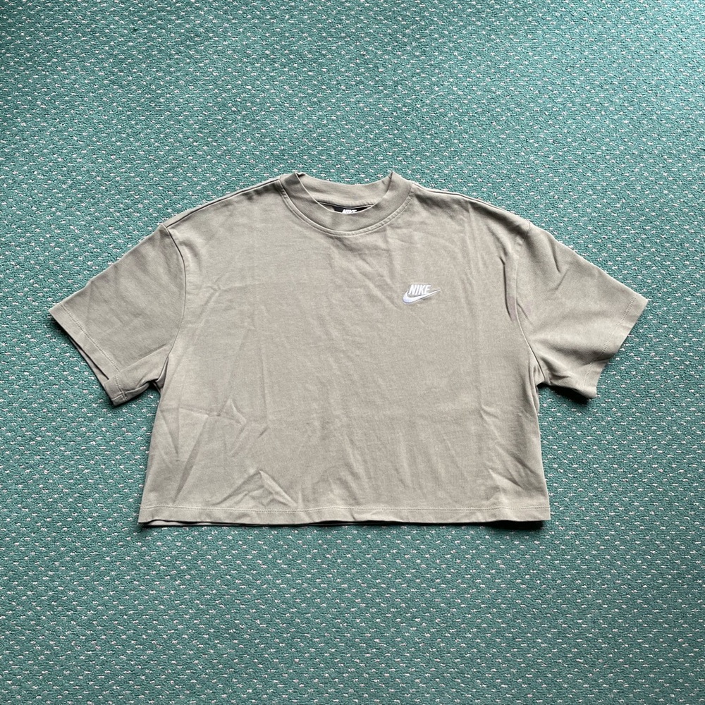 Nike Sportswear Crop Top